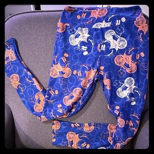 LuLaRoe Mickey Mouse leggings  🐭 🏰